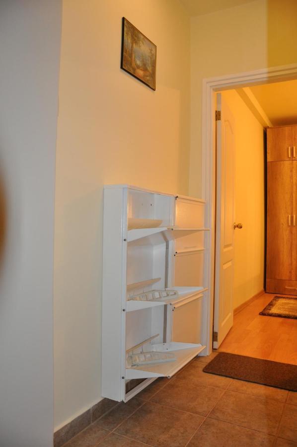 Herbert Apartman Buk Luaran gambar