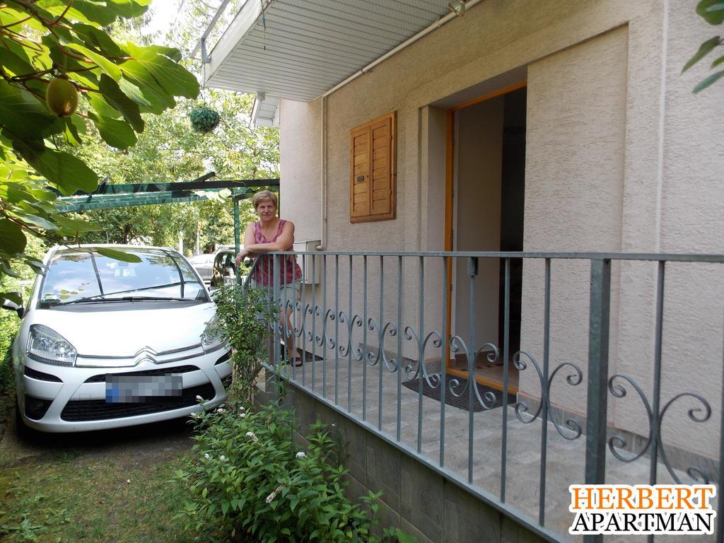 Herbert Apartman Buk Luaran gambar